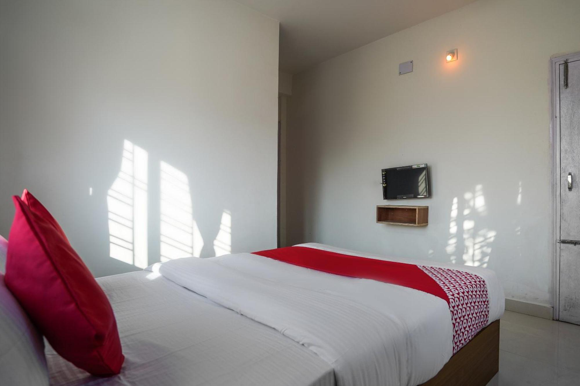O Amar Raj View Hotel 3*